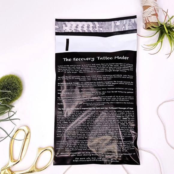 SOLD OUT - Picture 2 of 3